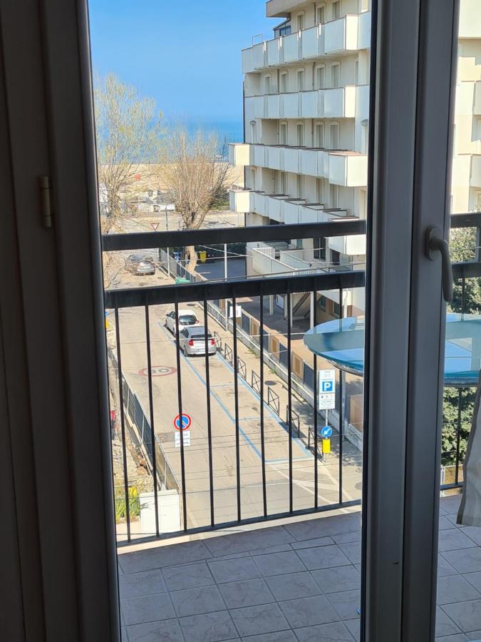Hotel Ariosto Rimini Exterior photo